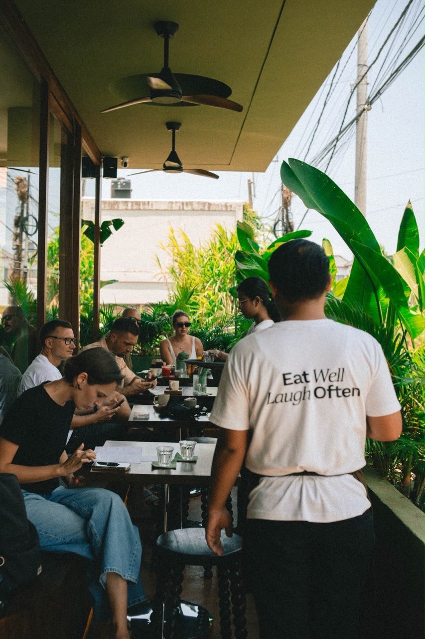 Eat Well, Laugh Often — service on the terrace